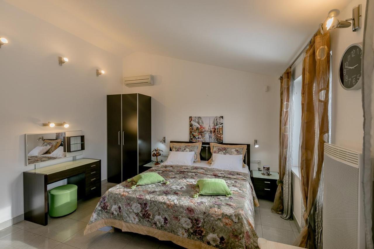 Olive Garden Apartment Petrovac Dış mekan fotoğraf