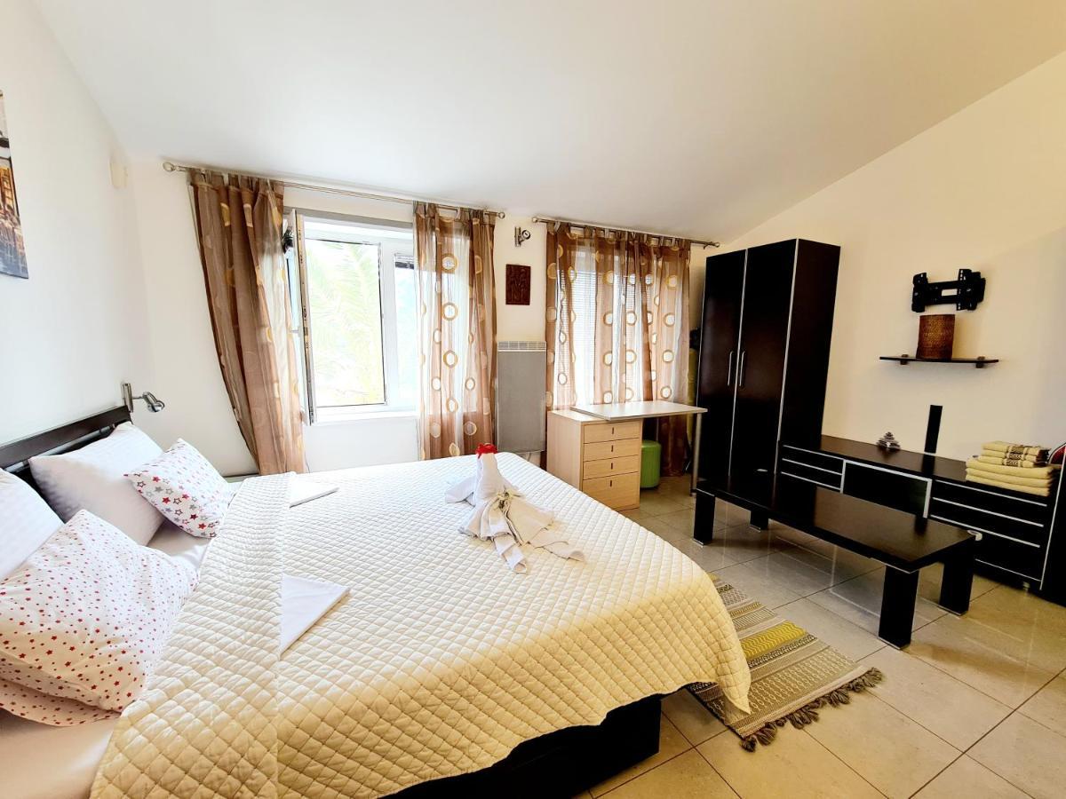 Olive Garden Apartment Petrovac Dış mekan fotoğraf